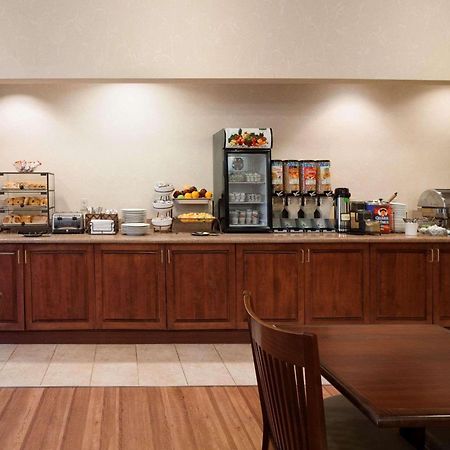 Four Points By Sheraton Bedford Manchester Airport Exteriér fotografie