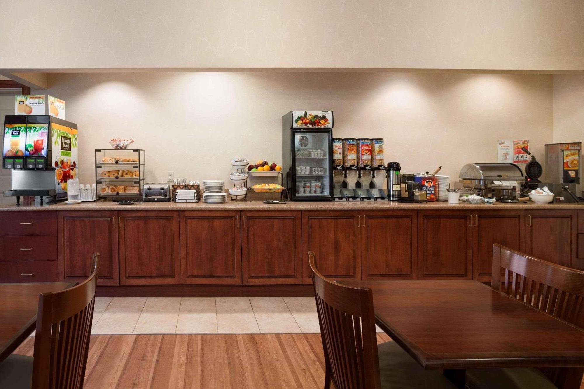 Four Points By Sheraton Bedford Manchester Airport Exteriér fotografie